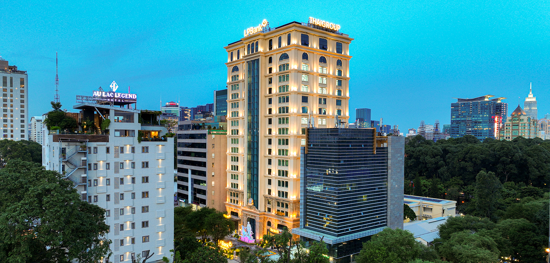 ThaiSquare The Merit