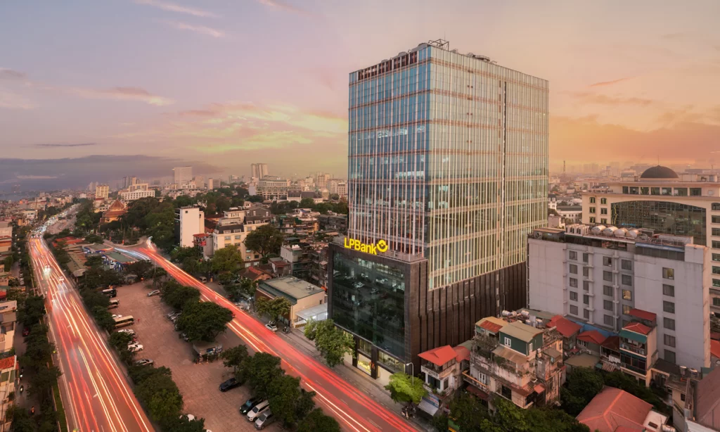 ThaiSquare The Merit